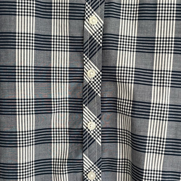 Navy Blouse by Banana Republic - Picture 2 of 4